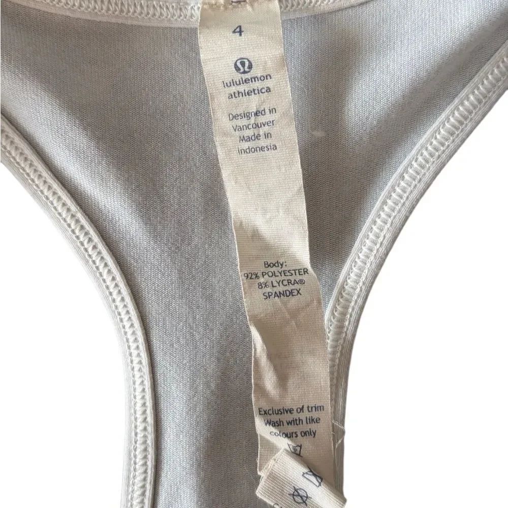 Lululemon Cool Racerback tank top, "Floral Sport White Multi-Color" pattern sz 4 - Picture 8 of 8